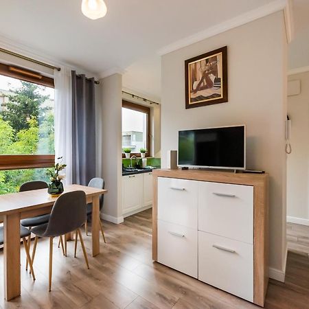 Prestige Verdant Apartment Warsawa Bagian luar foto