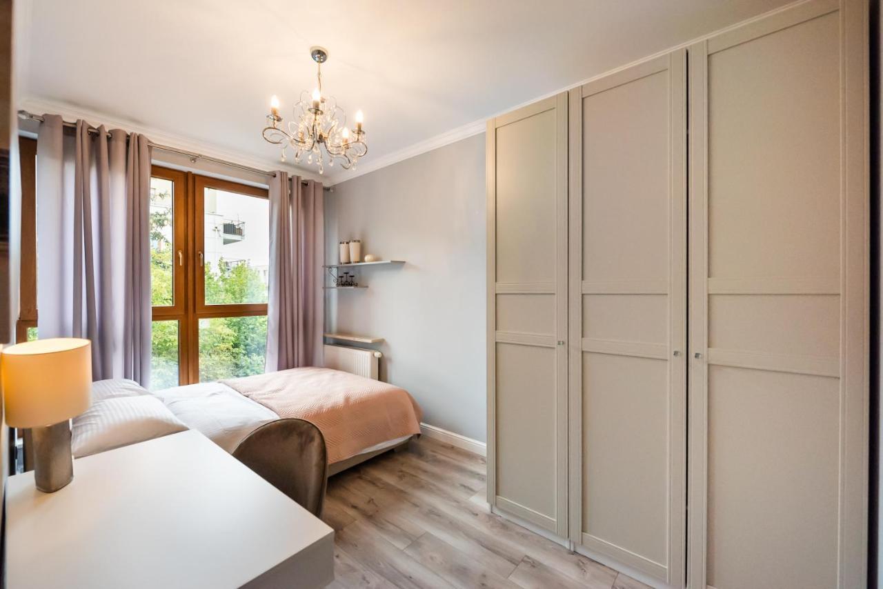 Prestige Verdant Apartment Warsawa Bagian luar foto
