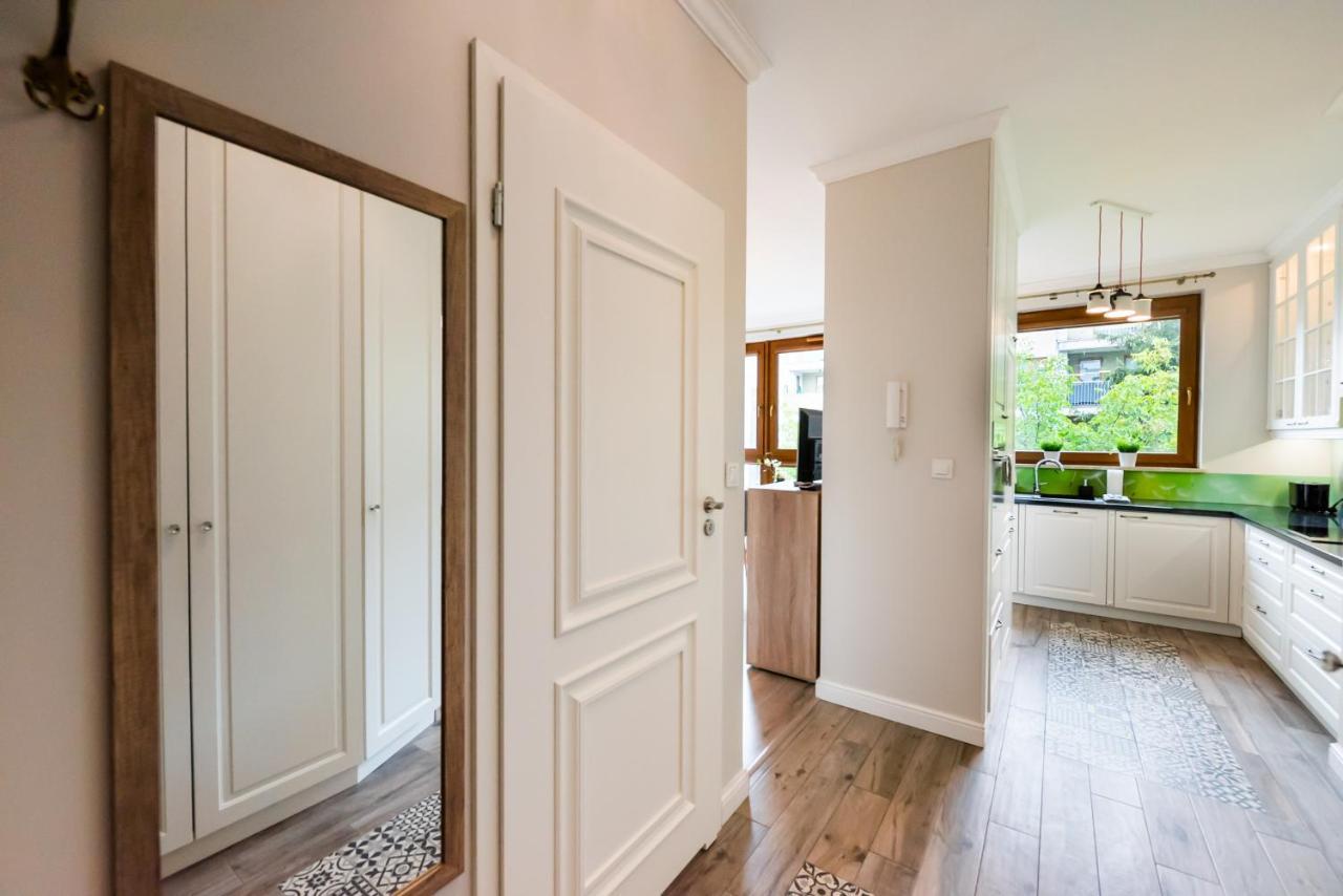 Prestige Verdant Apartment Warsawa Bagian luar foto